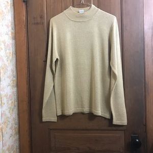 Wasserman Large Gold Mostly Silken Top